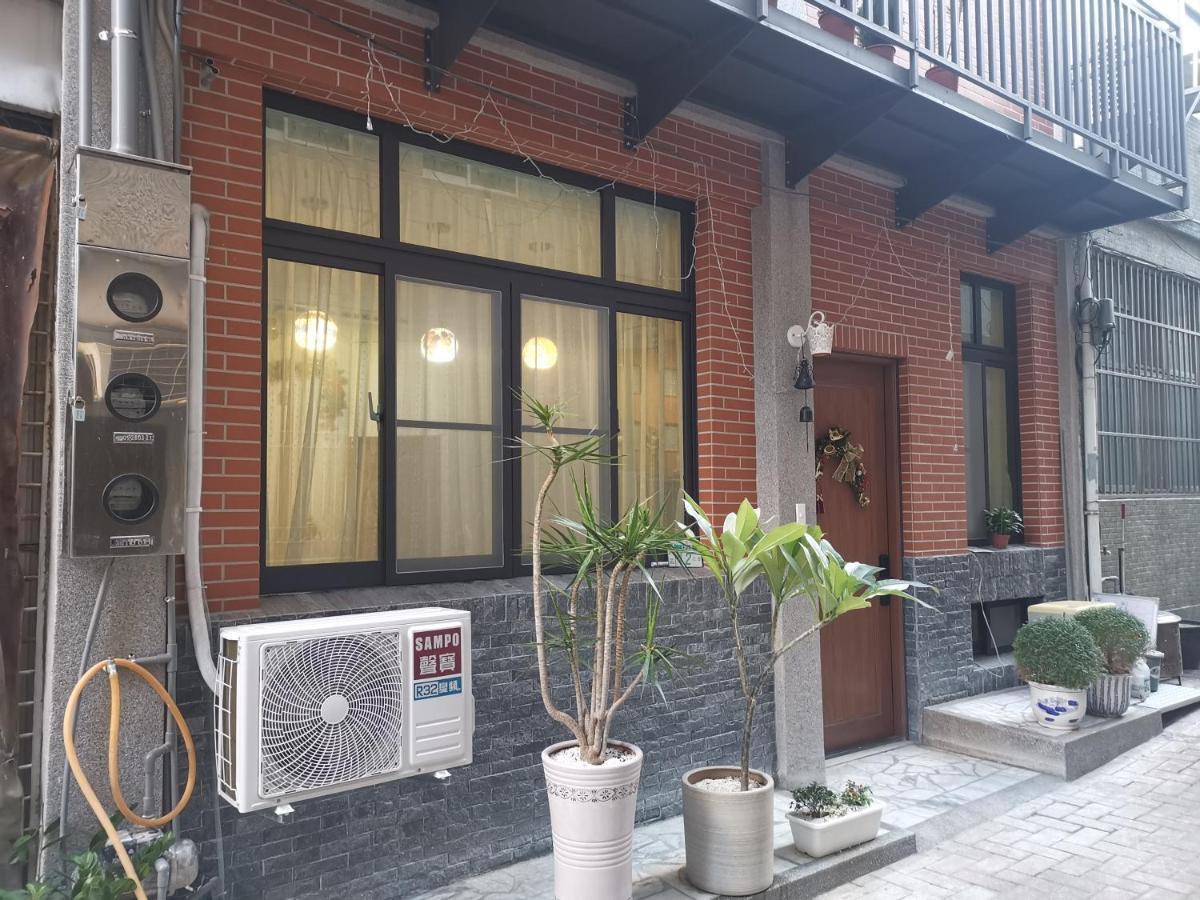 摩登旅宿 ไถหนาน ภายนอก รูปภาพ